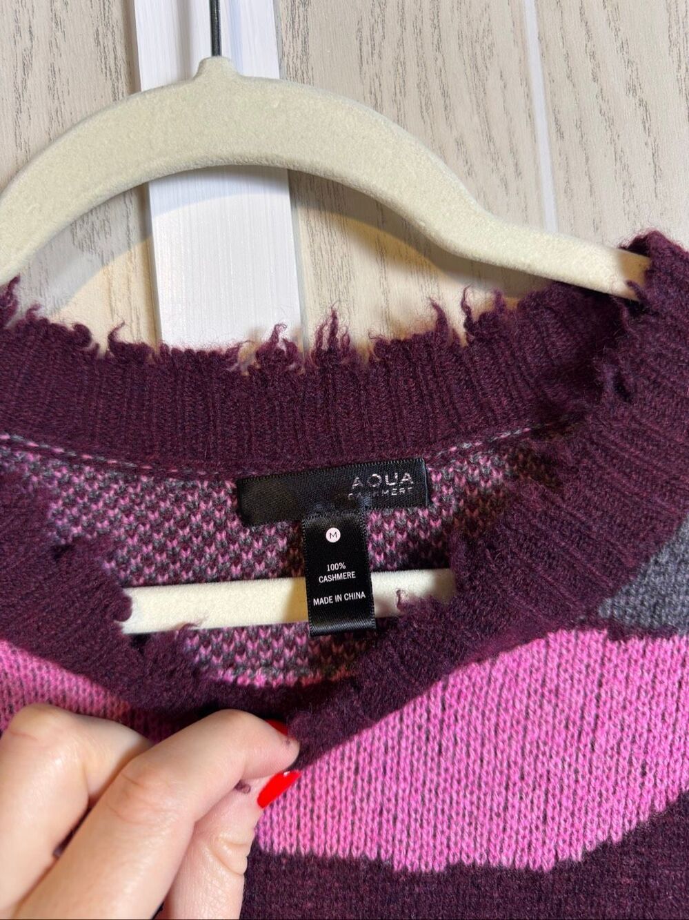 Aqua 100% Cashmere Sweater Camouflage Size Medium Pink Purple Gray Distressed - Picture 4 of 8